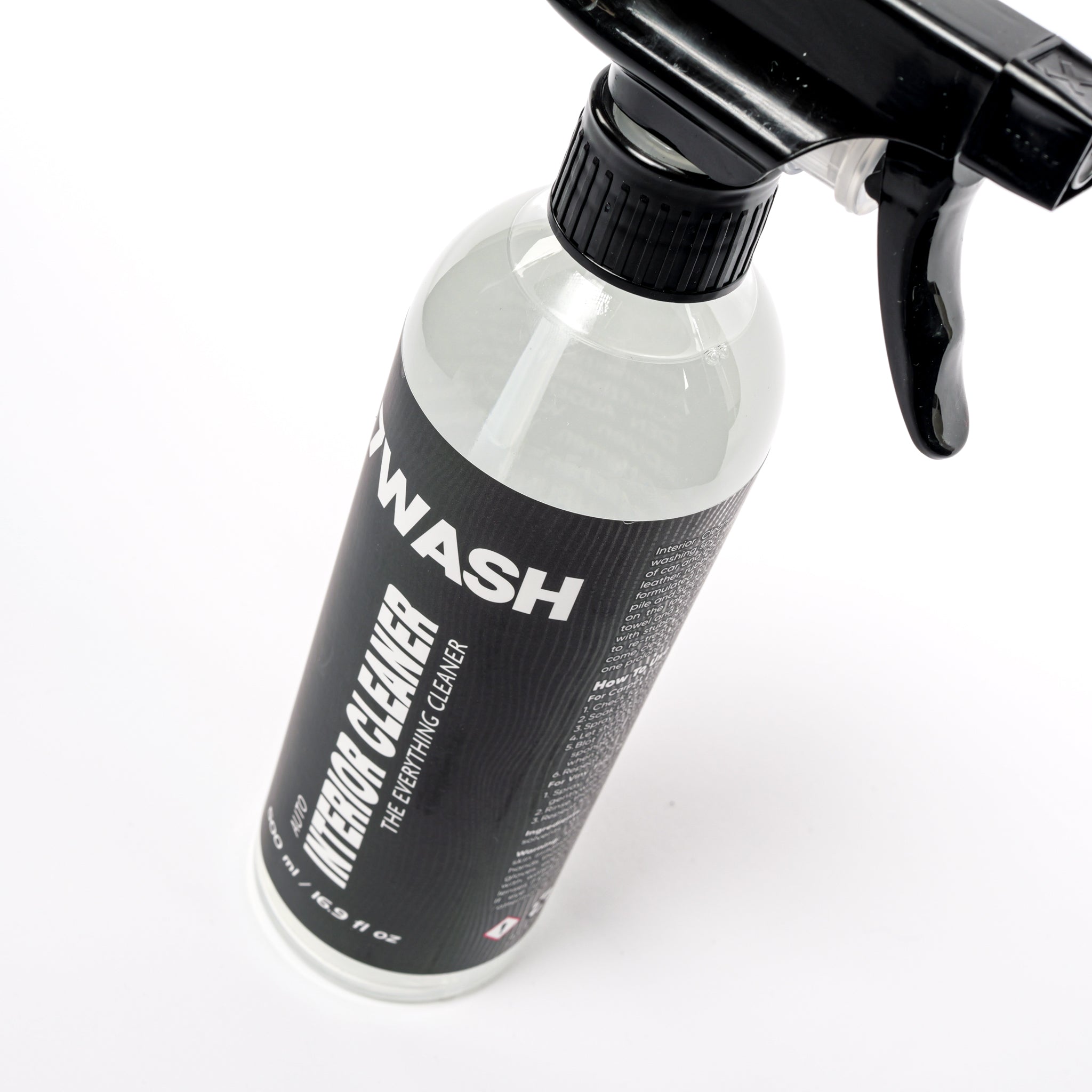 7WASH Interior Cleaner 500 ml car interior cleaner bottle back label with usage instructions for dashboard, plastic, leather, and interior car detailing cleaning