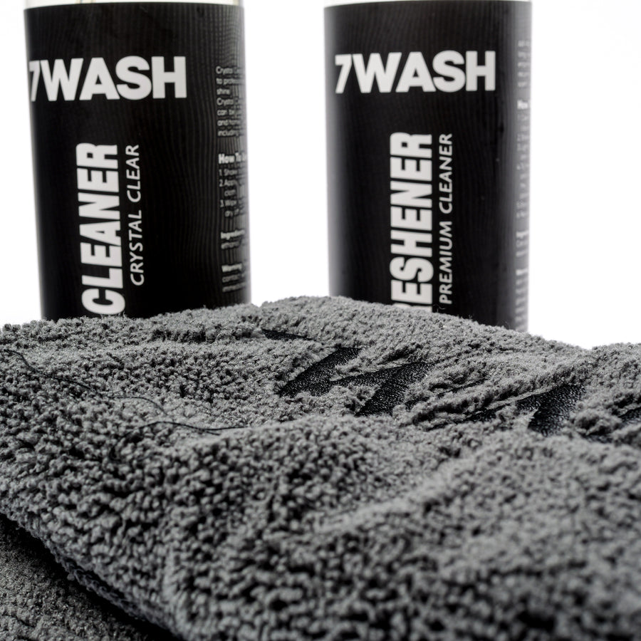 7WASH Innenraum-Reinigungsset mit Reiniger, Glasreiniger, Lufterfrischer und Mikrofasertuch